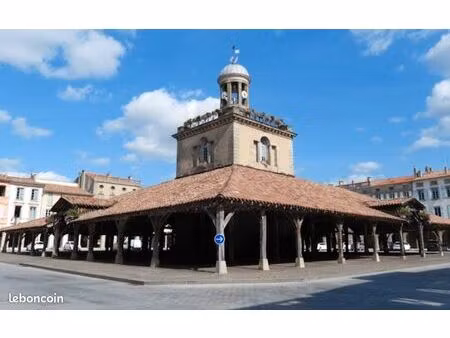 hyper-centre revel local commercial avec vitrine