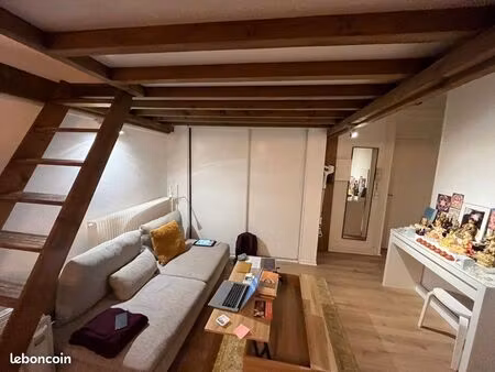à louer - t1 bis meublé de 41m2 - mezzanine et jardin - 837 cc