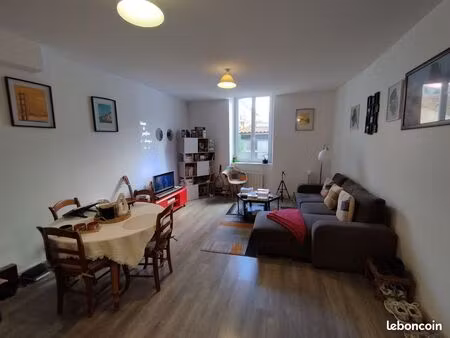 t2 meublé - centre-ville mâcon