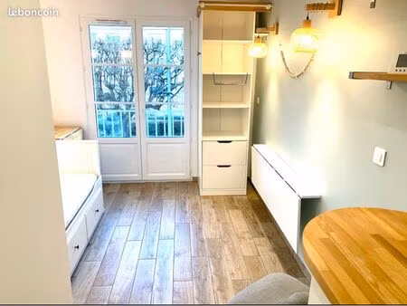 location studio neuf saint-cyr-l’école