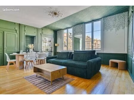 ⁠t3 de caractère lumineux en plein cœur de ville