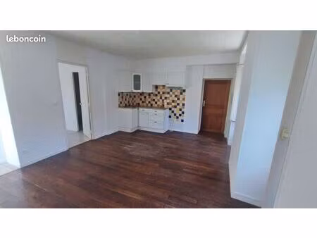 t2 saint maixent l'ecole