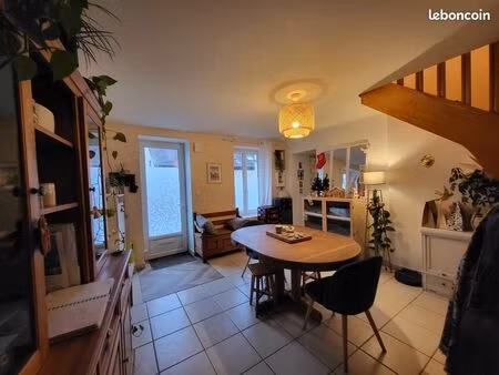 maison cosy de 75 m²  3 chambres  jardin  plein centre st pavace