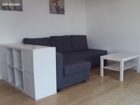 t2 en meuble avec parking sur kérinou