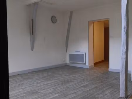 bel appartement f3