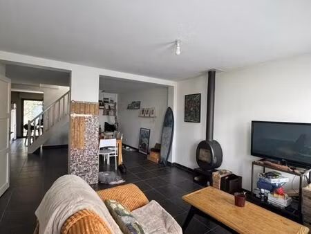 maison de ville 3 pièces 104 m²