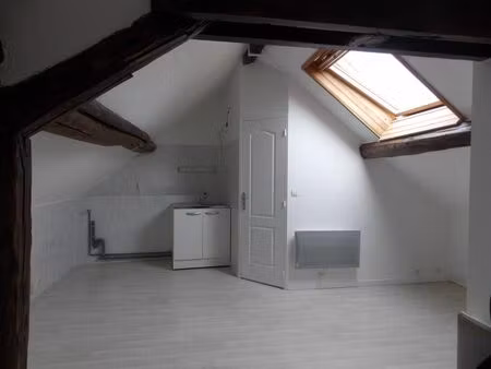 location appartement 2 pièces 38 m² à dreux (28100)
