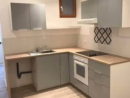 location appartement 2 pièces 39 m² à montpellier (34000)