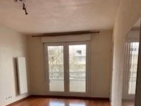 location appartement 2 pièces 49 m² à nancy (54000)