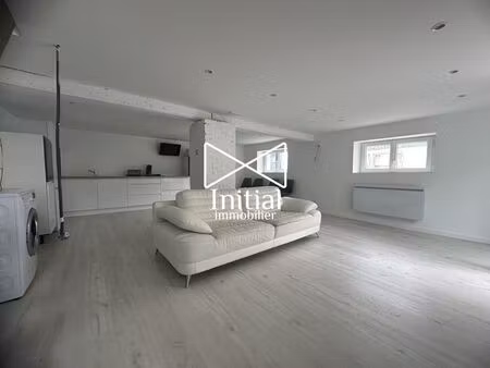 location appartement 1 pièce 19 m² à troyes (10000)