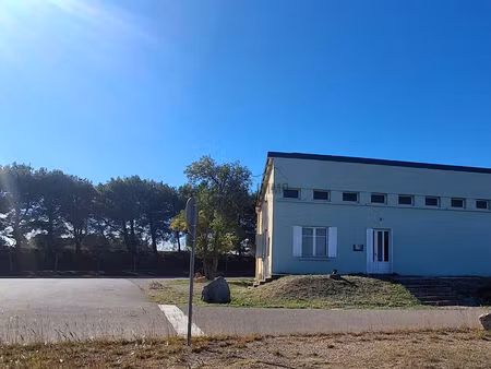 location local industriel 185 m² à lézignan-corbières (11200)