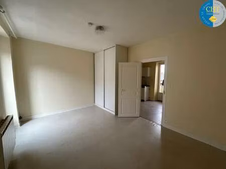 location appartement 2 pièces à guer (56380) : à louer 2 pièces / 25m² guer