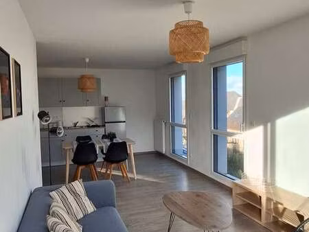 location appartement 3 pièces à saint-erblon (35230) : à louer 3 pièces / 63m² saint-erblo
