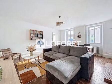 location maison meublé à cerizay (79140) : à louer meublé / 90m² cerizay