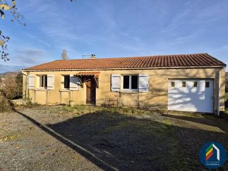 vente maison à pouzauges (85700) : à vendre / 73m² pouzauges