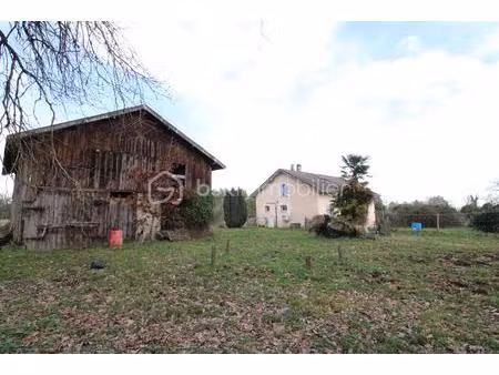 maison de 176 m² à saint-martin-d'oney