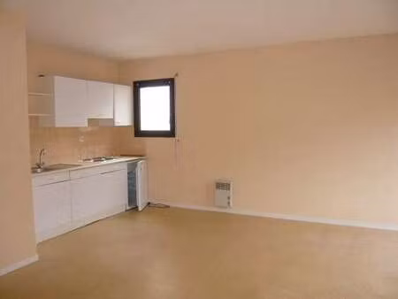 location appartement 2 pièces à thouaré-sur-loire (44470) : à louer 2 pièces / 48m² thouar
