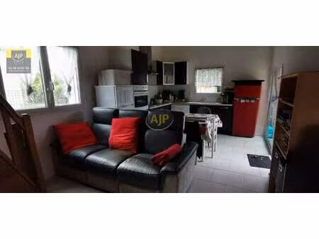 location maison à saint-hilaire-de-riez (85270) : à louer / 39m² saint-hilaire-de-riez