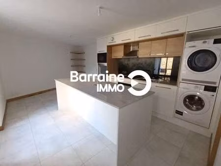 location appartement 2 pièces à saint-pol-de-léon (29250) : à louer 2 pièces / 39m² saint-