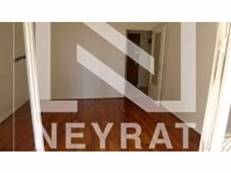 t1 rue de chanzy quartier drapeau