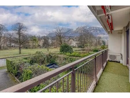 appartement de 3 pièces de 94 m² situé à échirolles