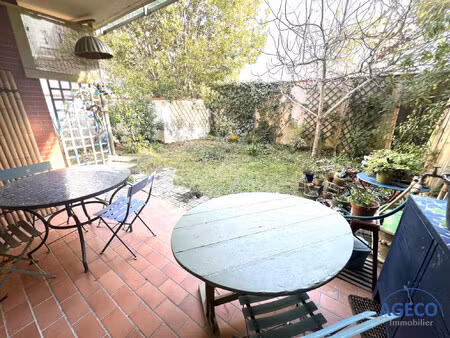 appartement t2 avec jardin place de l'ormeau