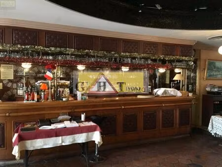 immeuble commercial 566 m² a vendre a joinville le pont