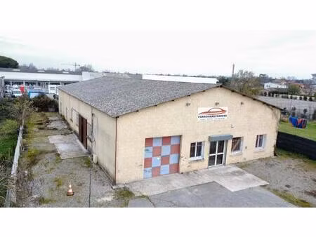 local professionnel modulable aux portes de toulouse.