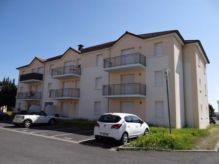 appartement 2 pièces 48 m² à louer châtellerault 86100 ? | era immobilier