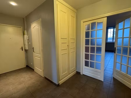 à louer appartement 84 m² – 650 € |zimming