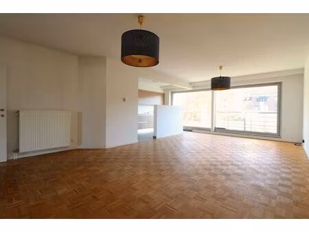 appartement te huur in brasschaat met 2 slaapkamers