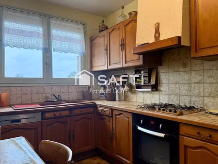 vente maison 5 pièces 114 m² à saint-jean-du-bois (72430)  111 000 €