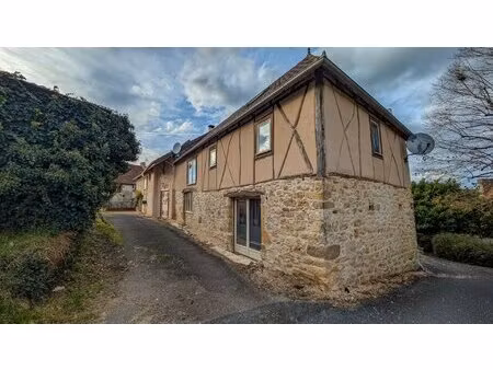 belle maison en pierre restaurée avec vue panoramique  piscine et studio indépendant – bea