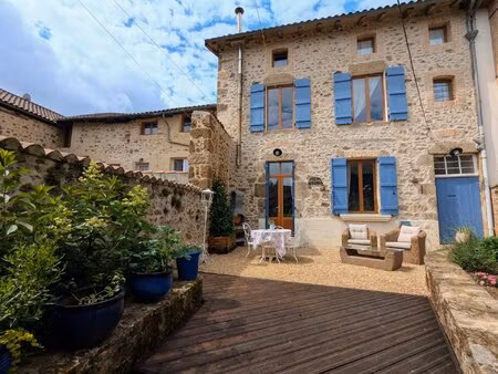 fabuleuse et élégante maison de ville de 4 chambres