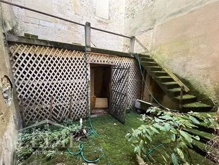 immeuble à restaurer av local commercial loué