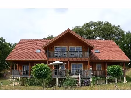 propriété chalet avec vues