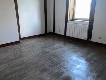 à louer appartement 35 55 m² – 427 € |la flèche