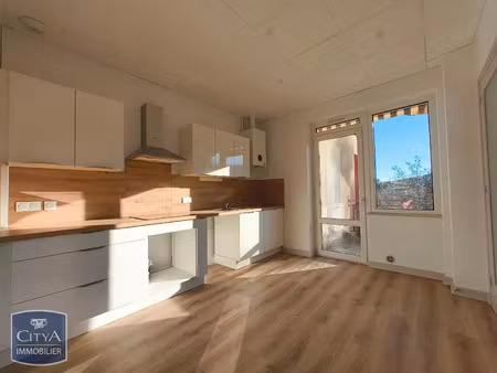 appartement à louer 2 pièces 76.32 m² - renaison (42) - 650€