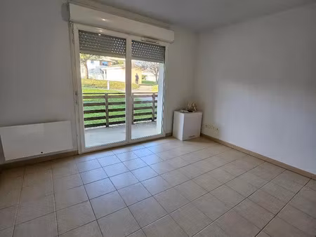 appartement à louer 2 pièces 36.08 m² - galgon (33) - 550€