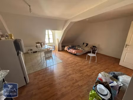 appartement à louer 1 pièce 32 m² - saumur (49) - 334€