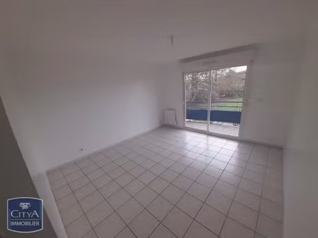 appartement à louer 2 pièces 45.37 m² - rieumes (31) - 540€