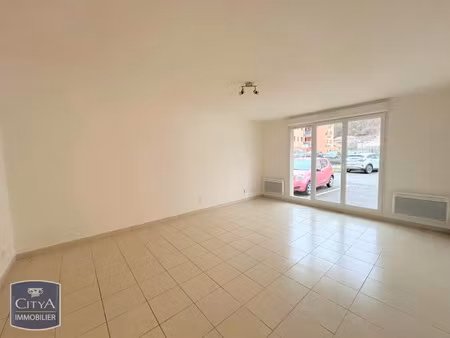 appartement à louer 2 pièces 48.5 m² - saint-clair-de-la-tour (38) - 580€