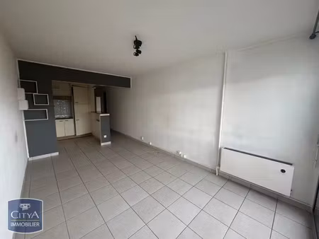 appartement à louer 2 pièces 39.02 m² - prévessin-moëns (01) - 900€
