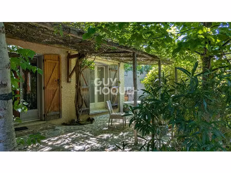 à vendre - maison de plain-pied à azille (2003) - 3 chambres - 92m² sur parcelle de 765 m²