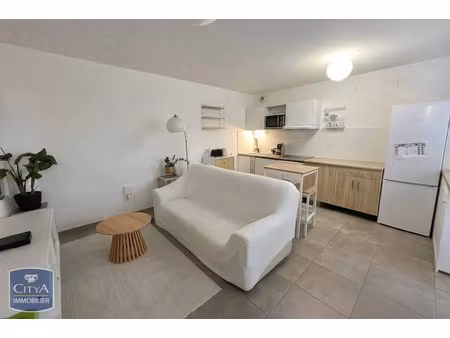 appartement à louer 3 pièces 63 m² - nîmes (30) - 815€