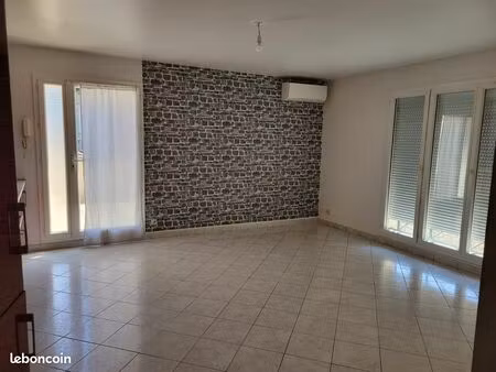 appartement f3 55 m² avec terrasse  jardin et garage gare de melun à pied