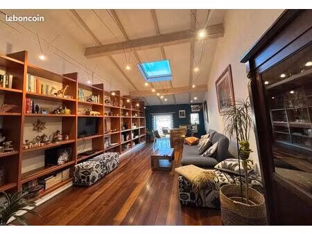 appartement 5 pièces 152 m²