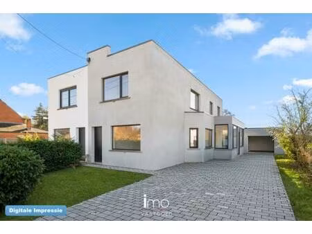 huis te koop in hallaar