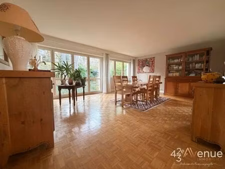 saint-etienne secteur fauriel f5 de 144m2 plus balcon