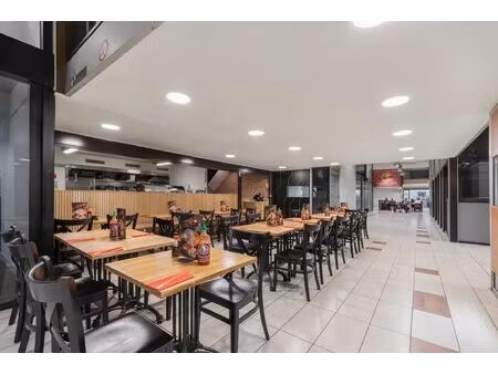 top gelegen horecapand in de empire center diamantwijk